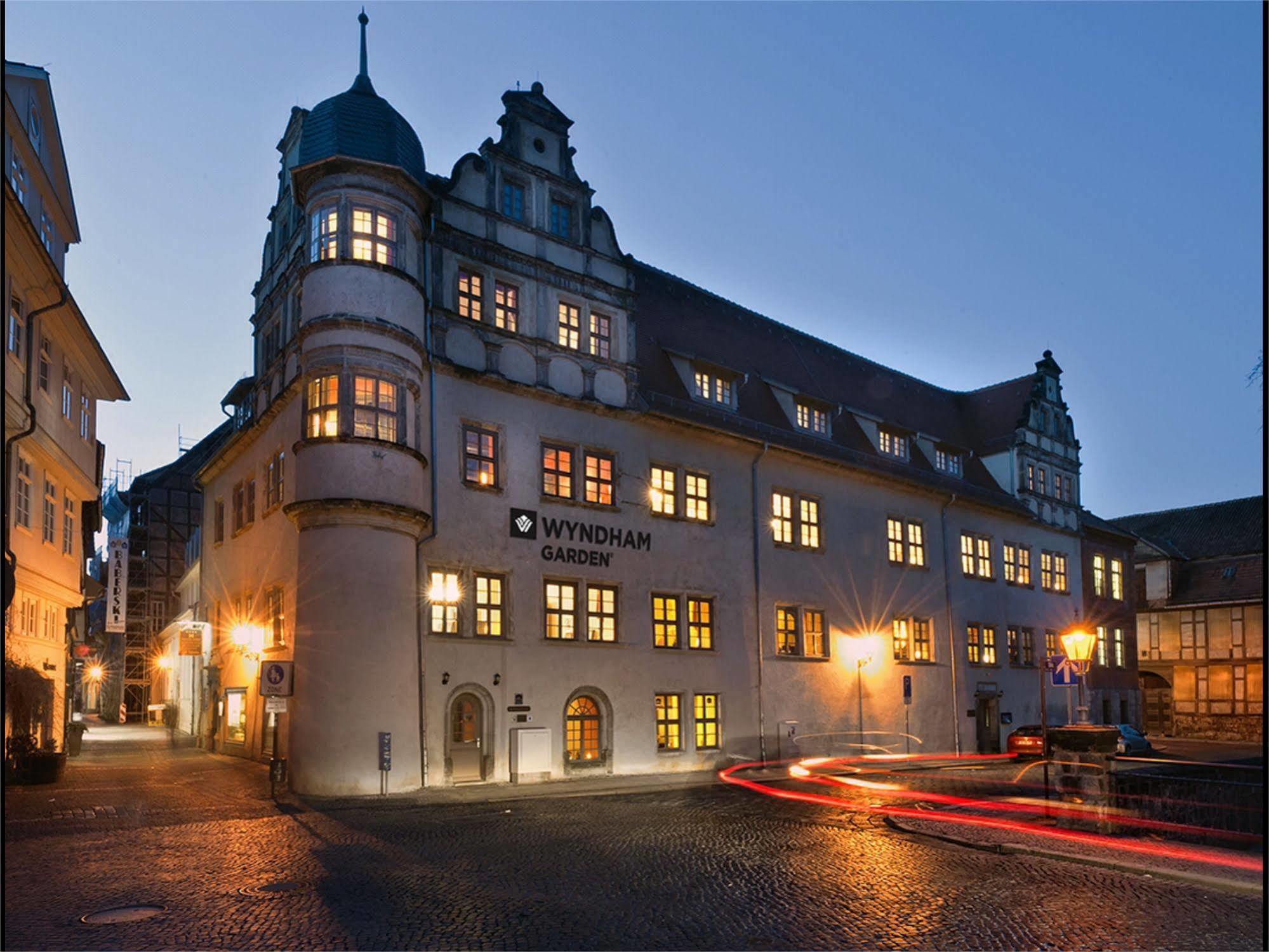Wyndham Garden Quedlinburg Stadtschloss Exterior photo