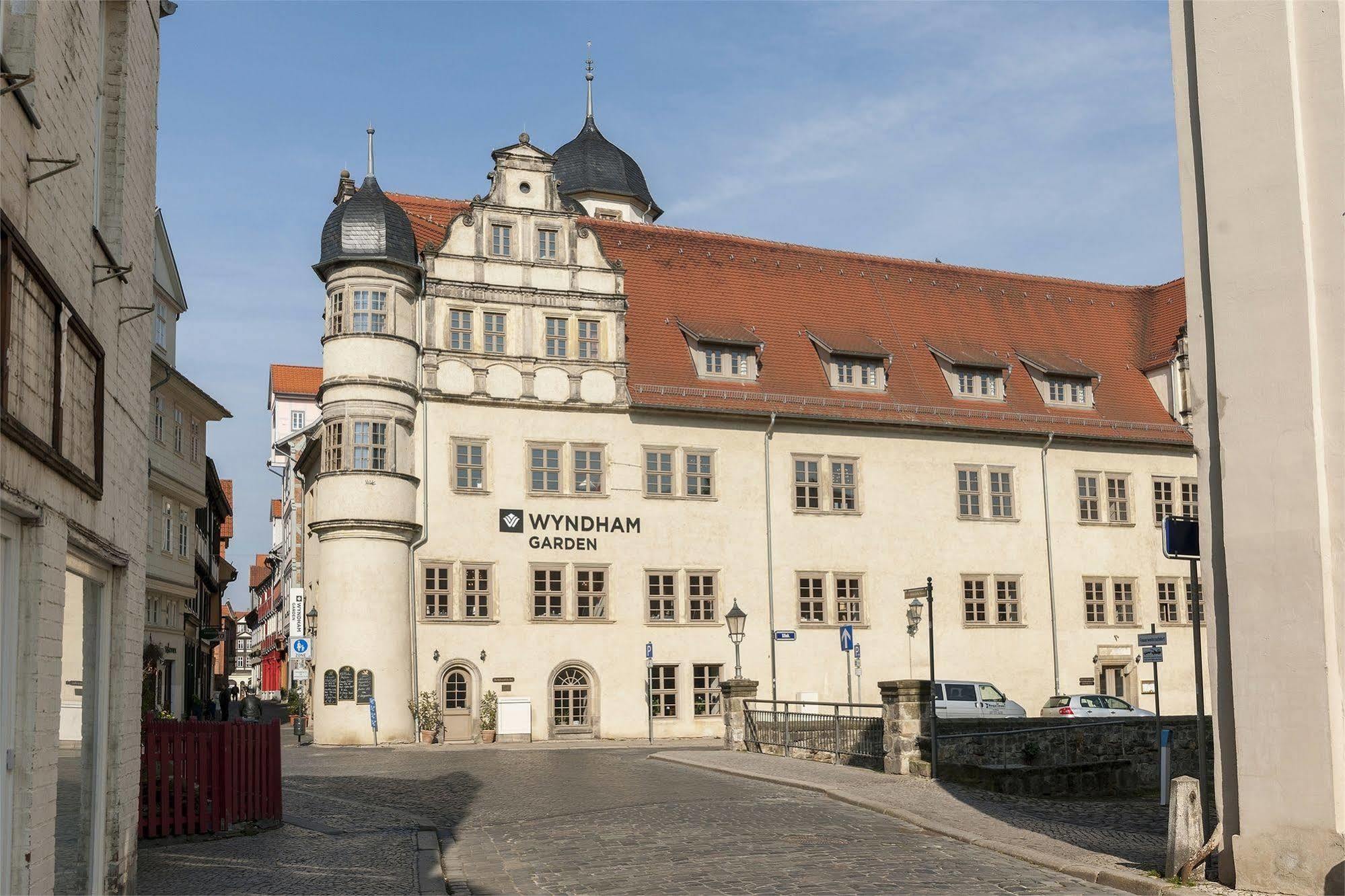 Wyndham Garden Quedlinburg Stadtschloss Exterior photo